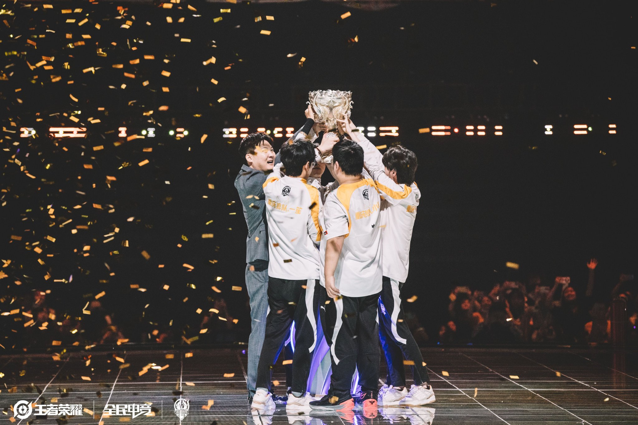 也感受到斯 也感受到斯