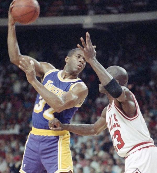 这两名被外 这两名被外